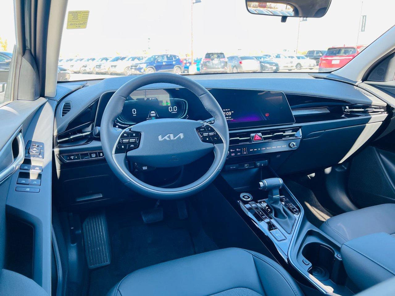 2026 Kia NIRO HEV EX Photo