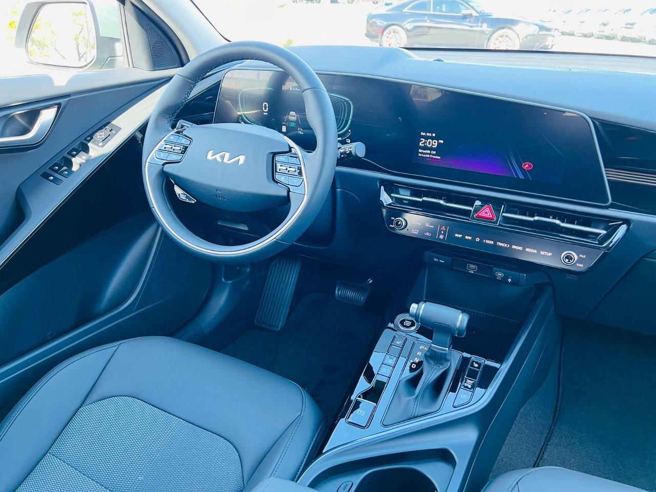 2026 Kia NIRO HEV EX Photo