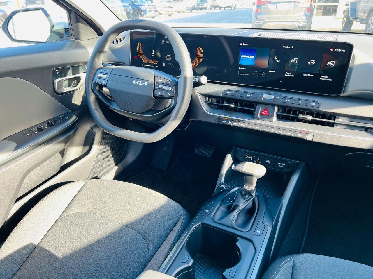 2025 Kia K4 LX Photo