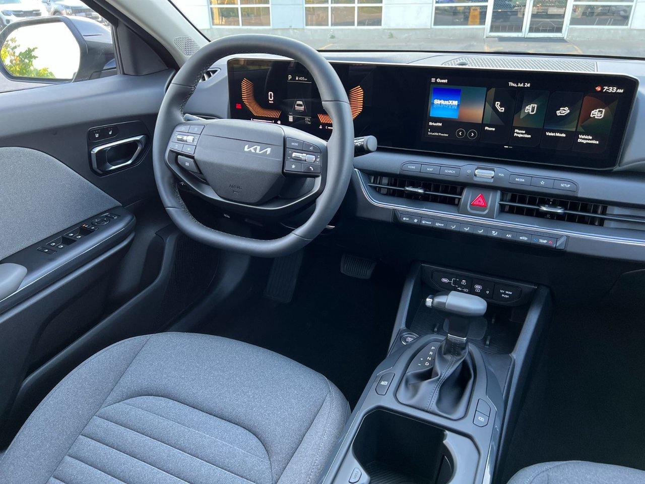 2025 Kia K4 EX Photo