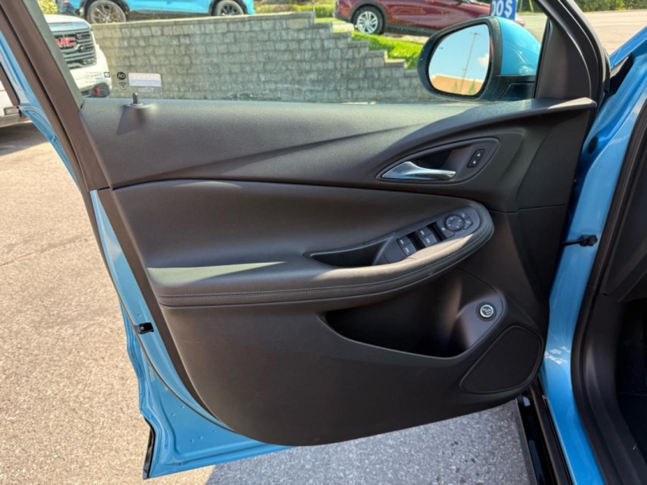 2025 Buick Encore GX Sport Touring  - Power Liftgate Photo