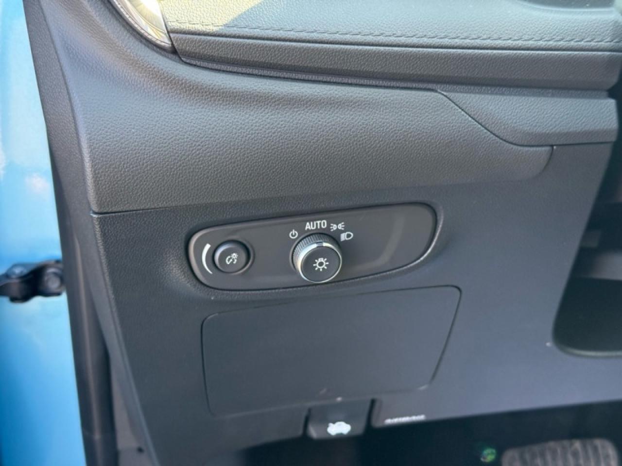 2025 Buick Encore GX Sport Touring  - Power Liftgate Photo