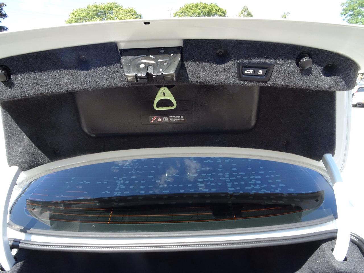 2013 BMW 5 Series 528i xDrive Photo