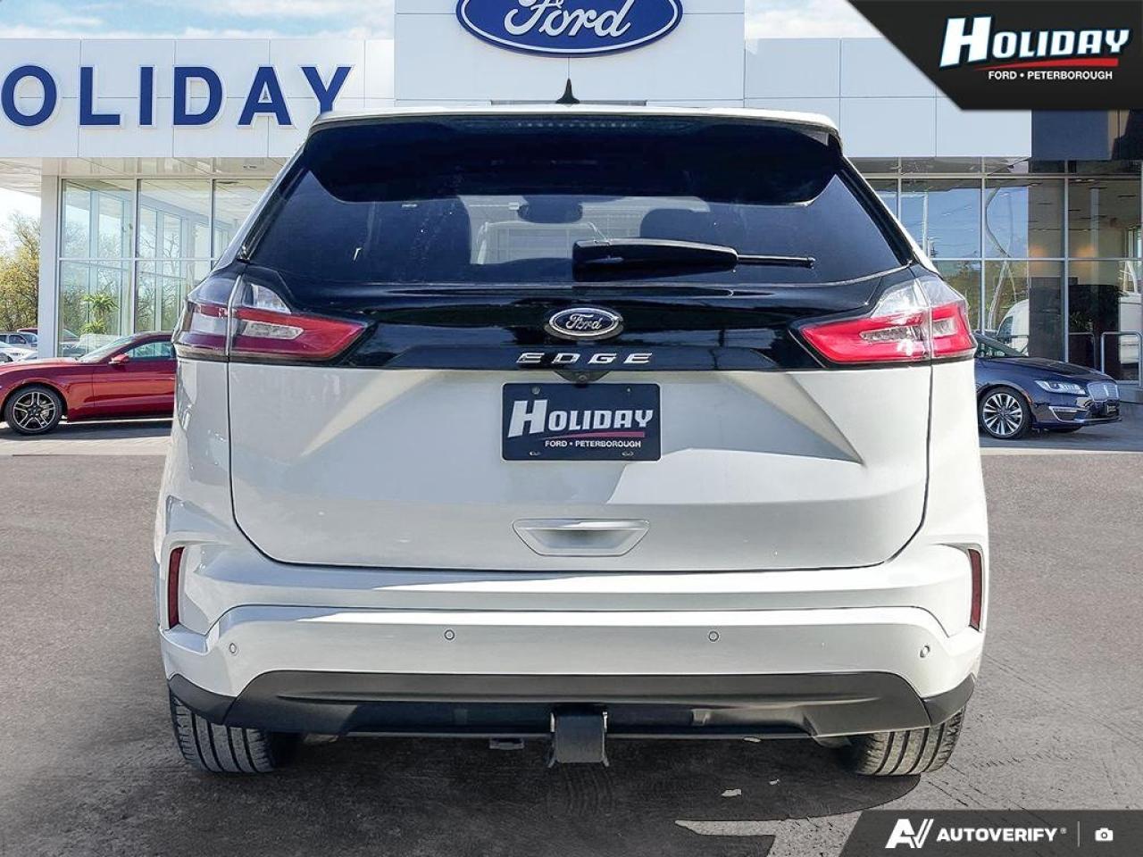 2024 Ford Edge ST Line Photo4