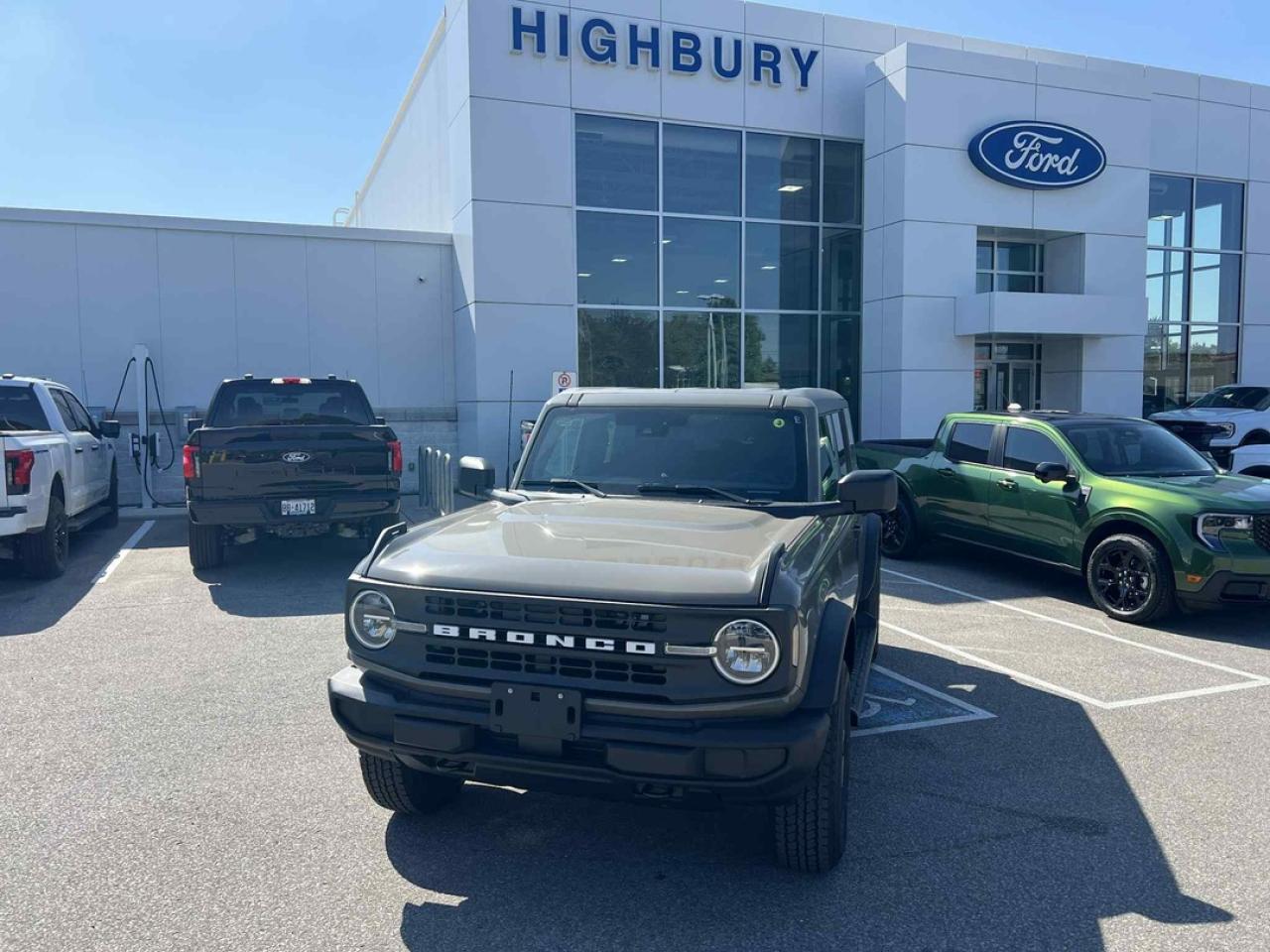 New 2025 Ford Bronco Big Bend for sale in London, ON