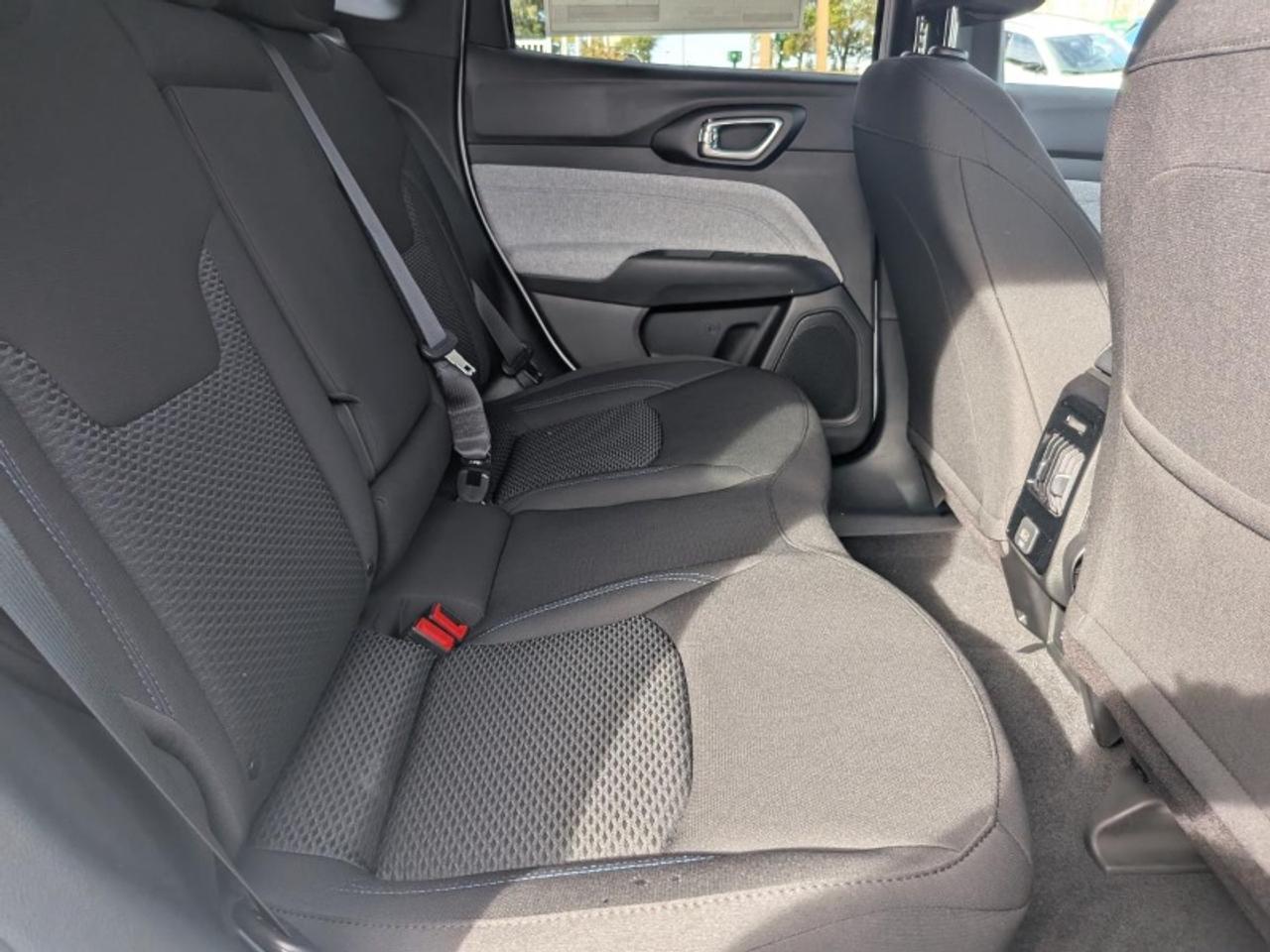 2026 Jeep Compass Sport Photo