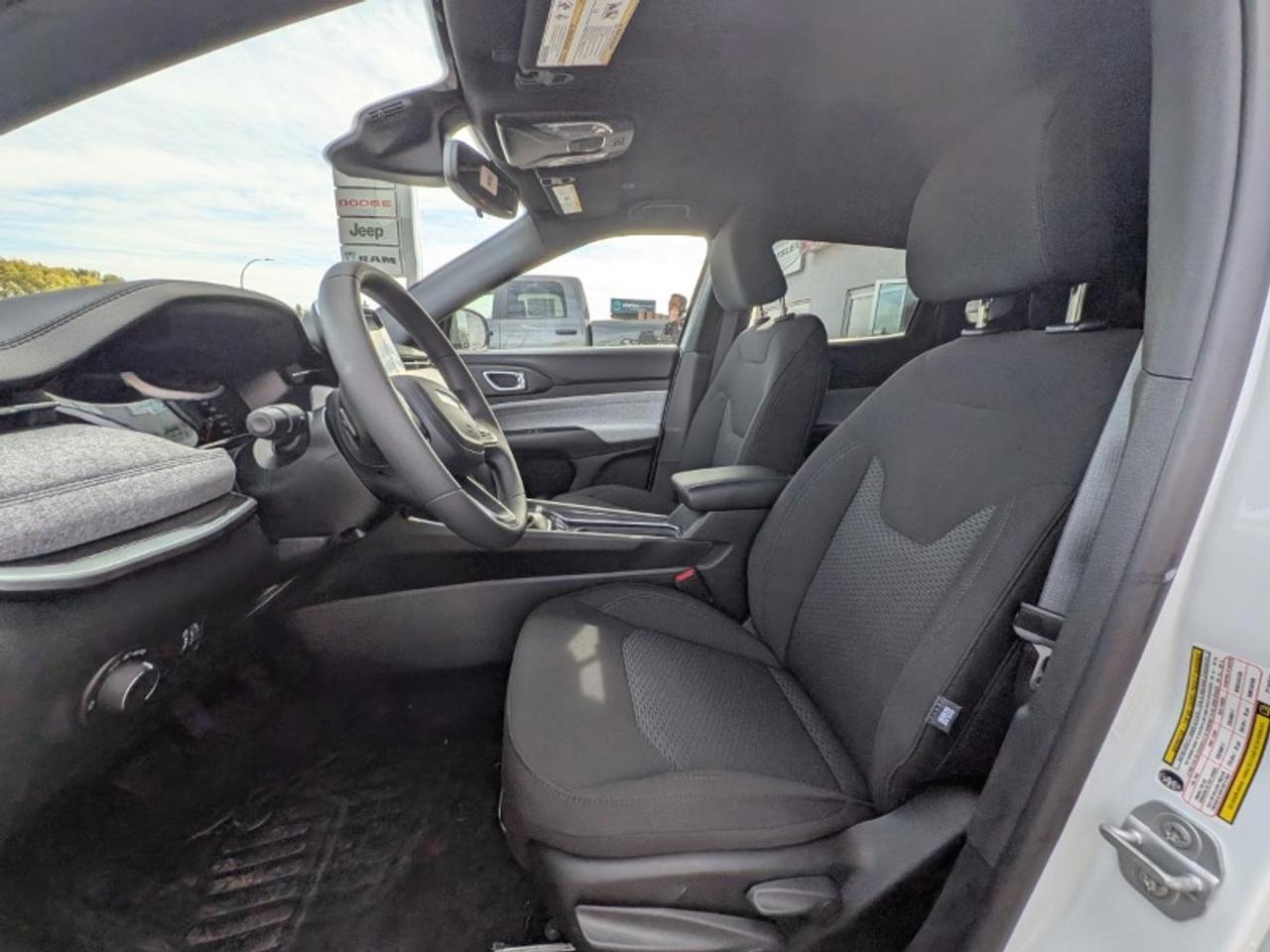 2026 Jeep Compass Sport Photo