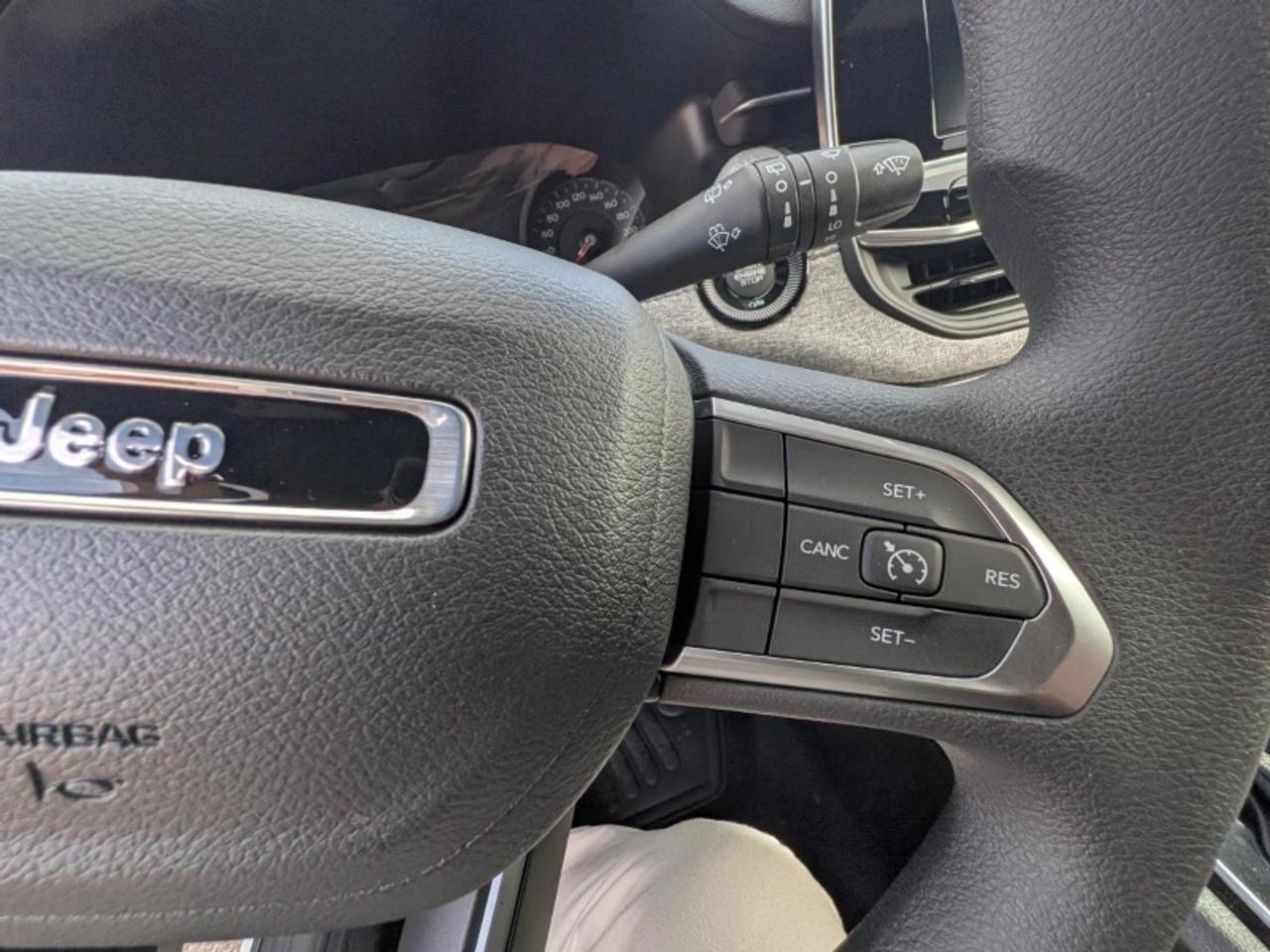 2026 Jeep Compass Sport Photo