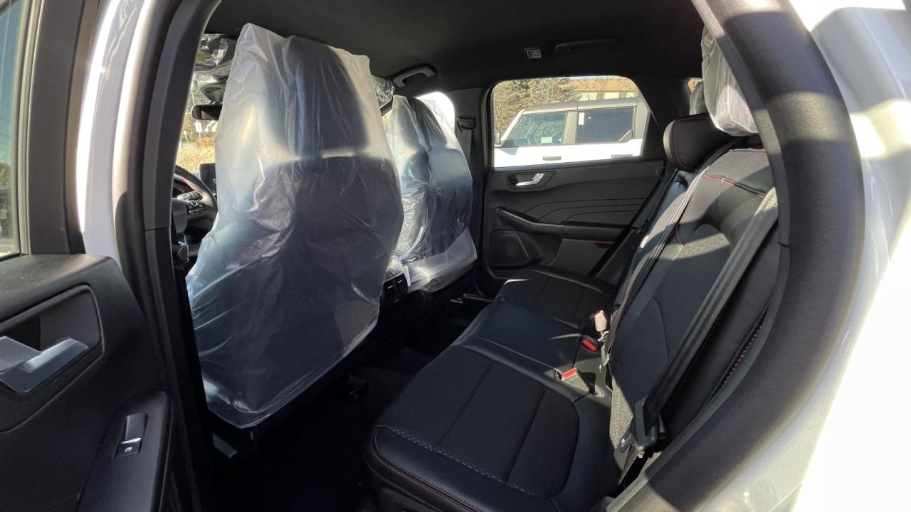 2025 Ford Escape ST-Line Photo