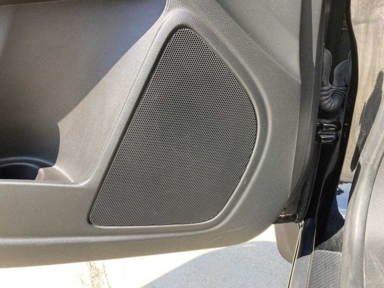 2022 GMC Canyon Elevation Crew 2WD |Tonneau Cover Photo