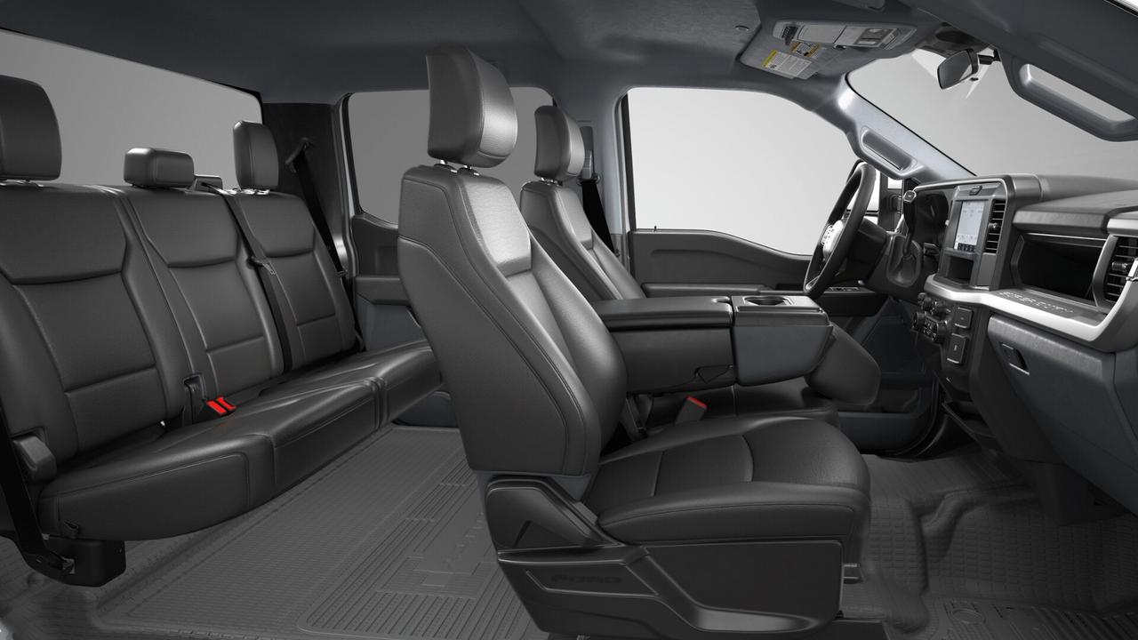 2026 Ford Super Duty F-350 XL Photo