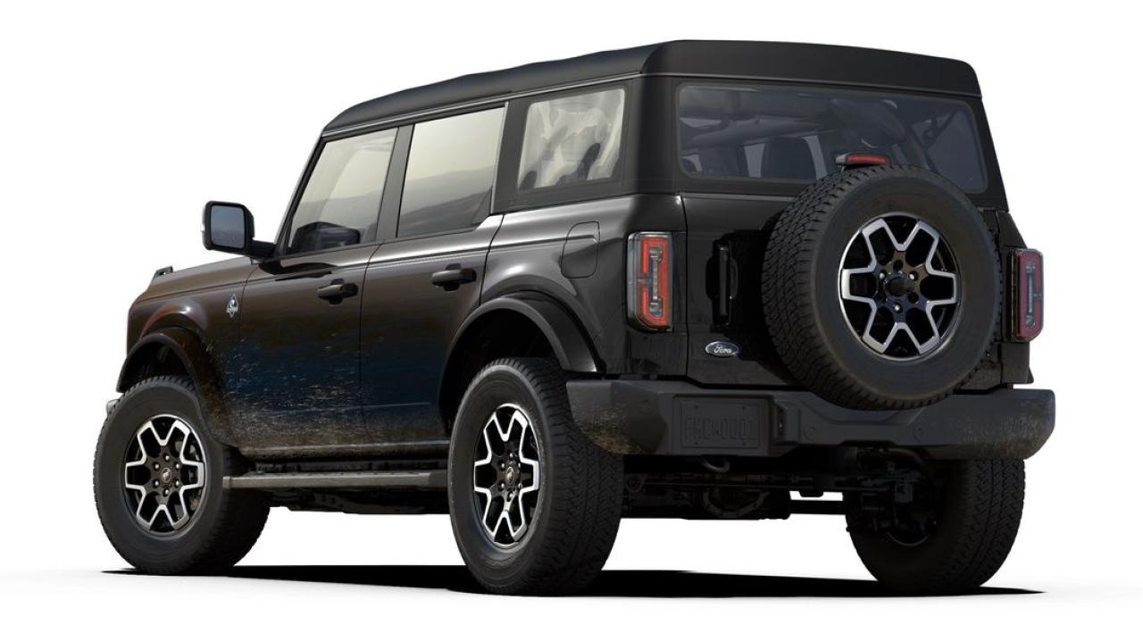2025 Ford Bronco Outer Banks Photo10
