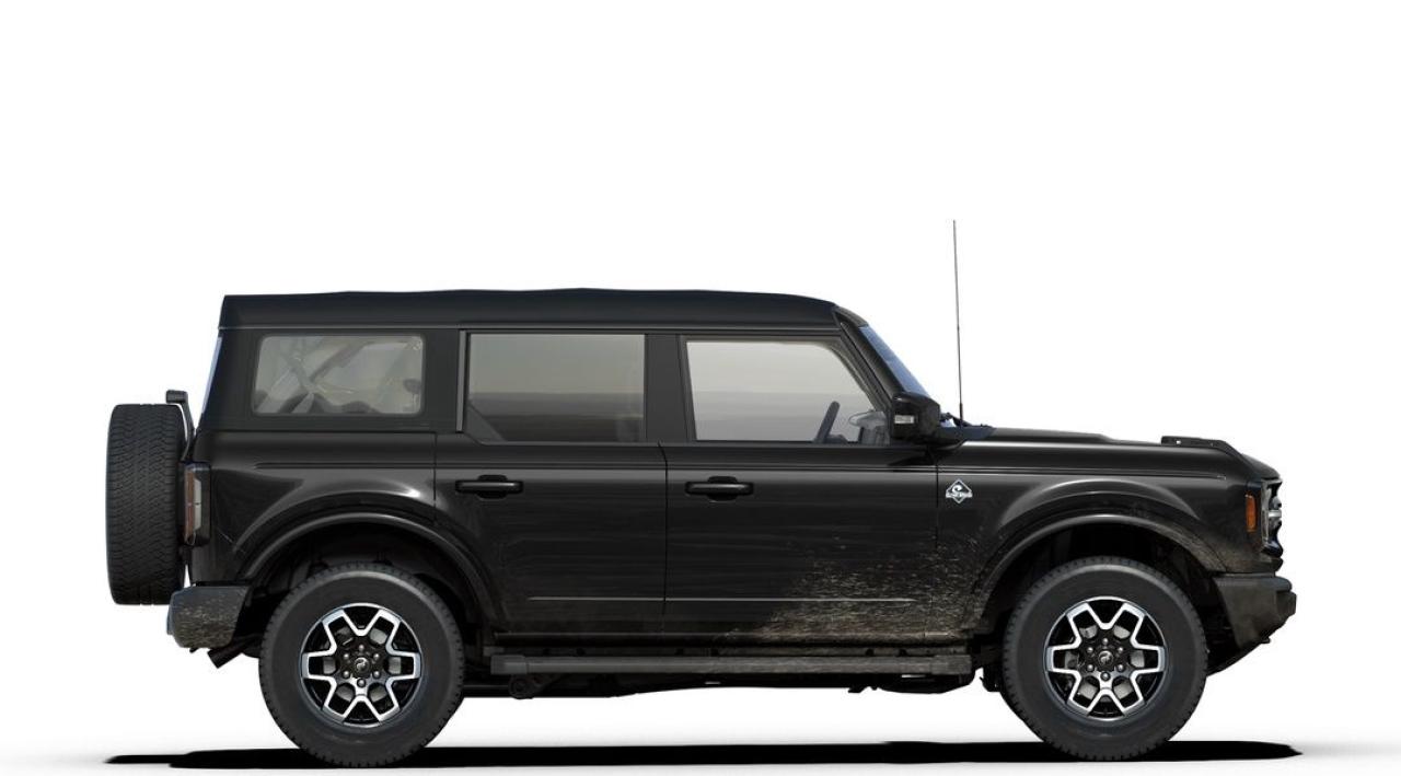 2025 Ford Bronco Outer Banks Photo5