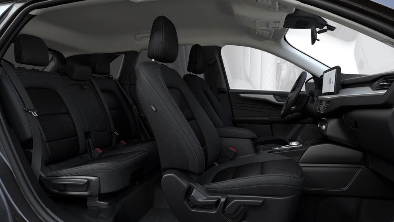 2025 Ford Escape Active Photo6