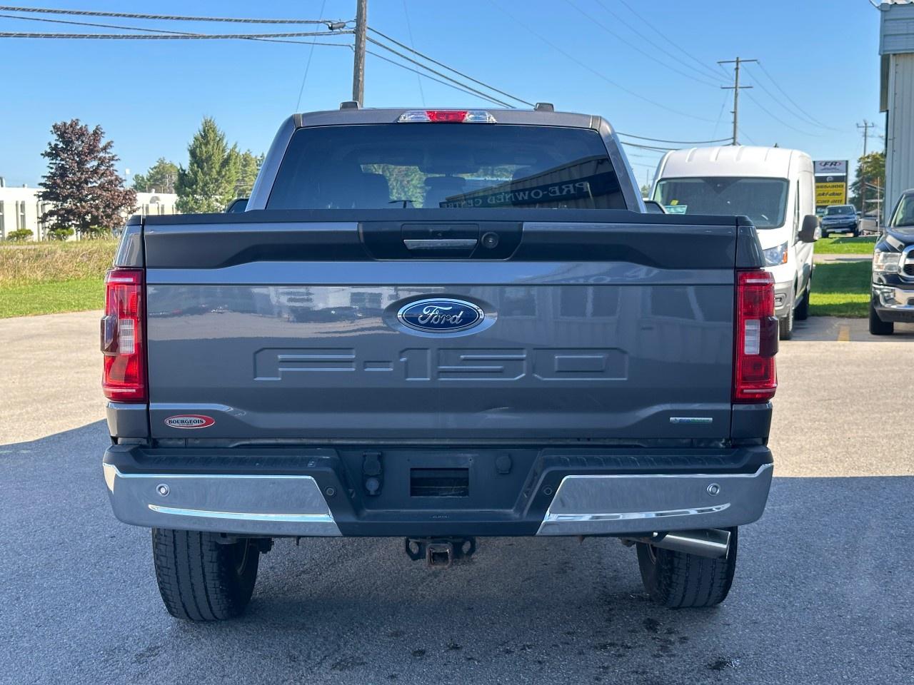 2022 Ford F-150 XLT 4WD SuperCrew 6.5' Box Photo