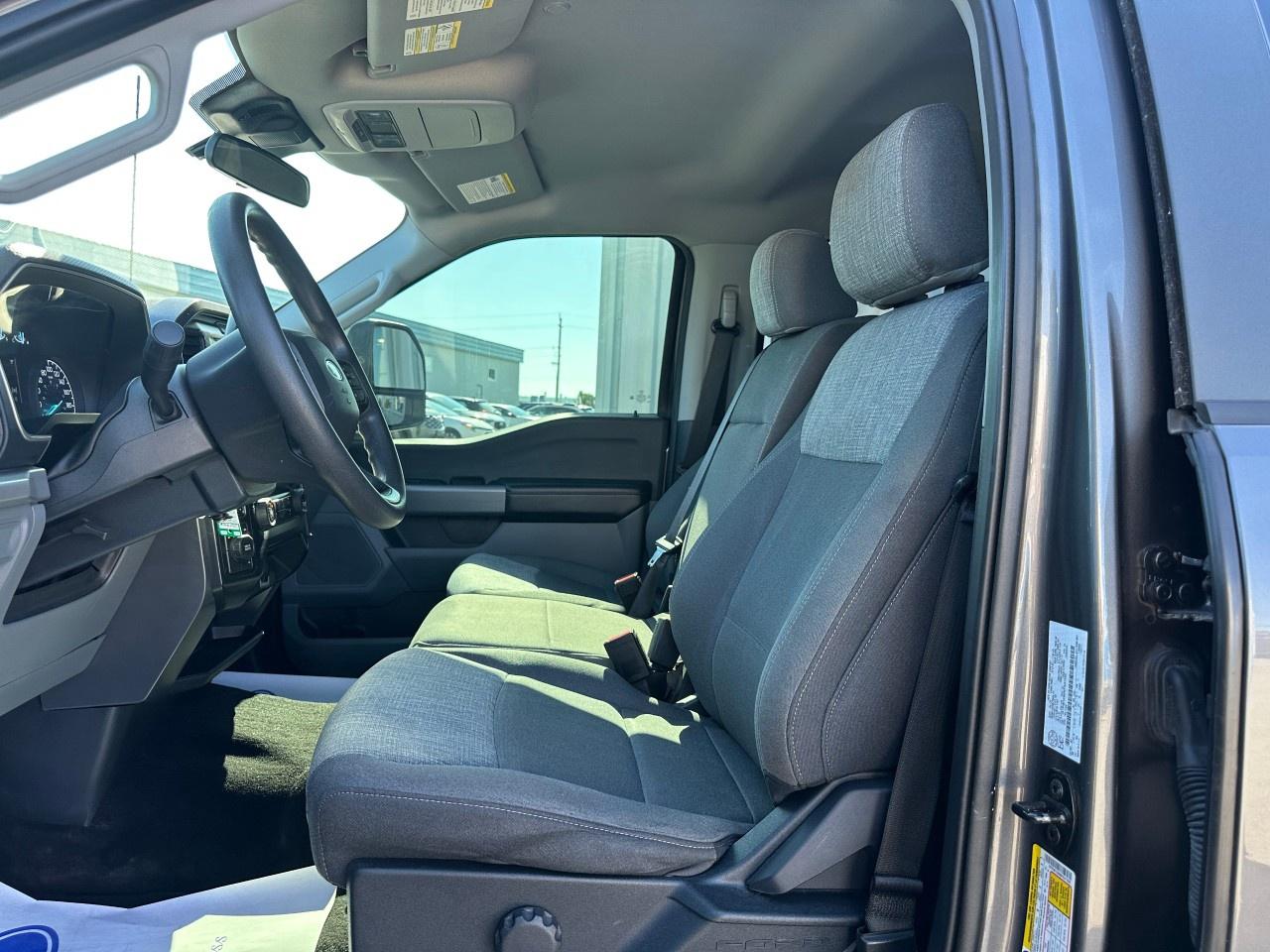 2022 Ford F-150 XLT 4WD SuperCrew 6.5' Box Photo