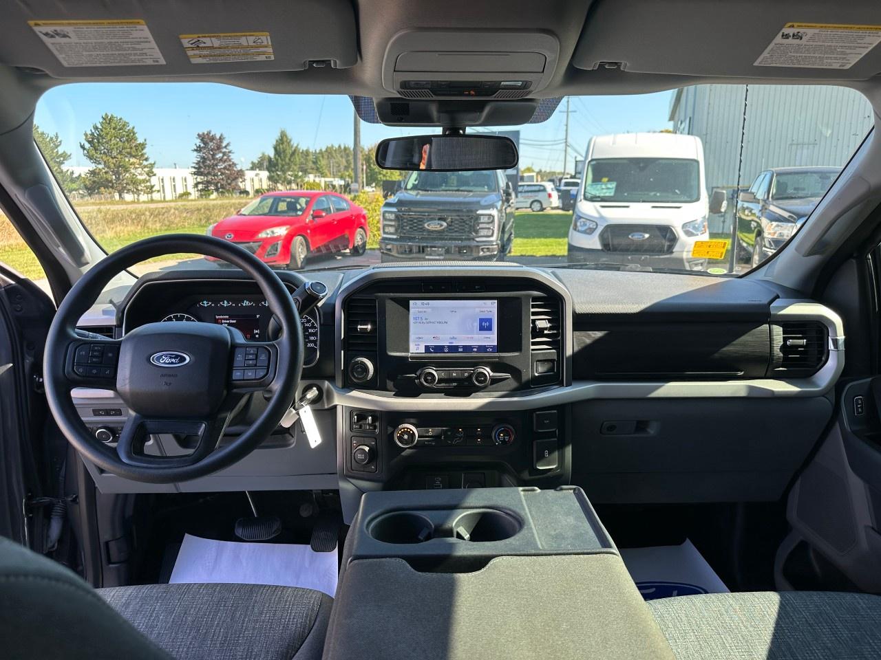 2022 Ford F-150 XLT 4WD SuperCrew 6.5' Box Photo