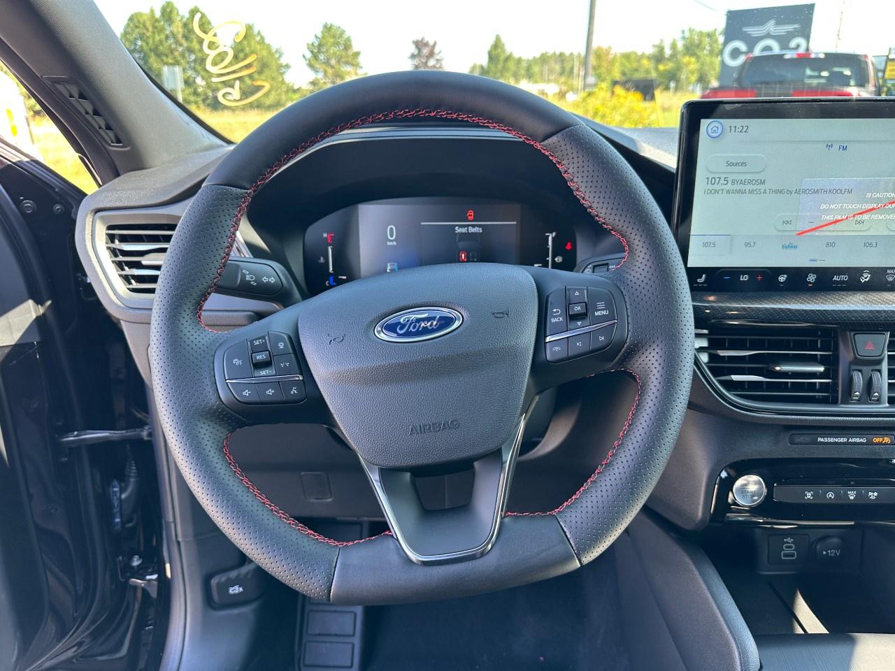 2025 Ford Escape ST-Line AWD Photo