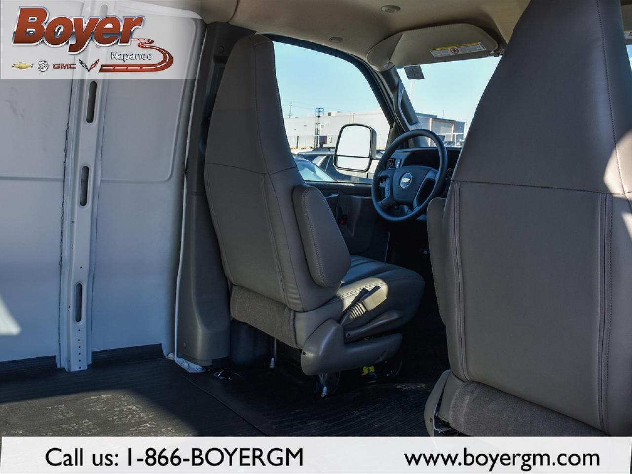 2025 Chevrolet Express Cargo Van 2500 Extended Wheelbase Rear-Wheel Drive Photo