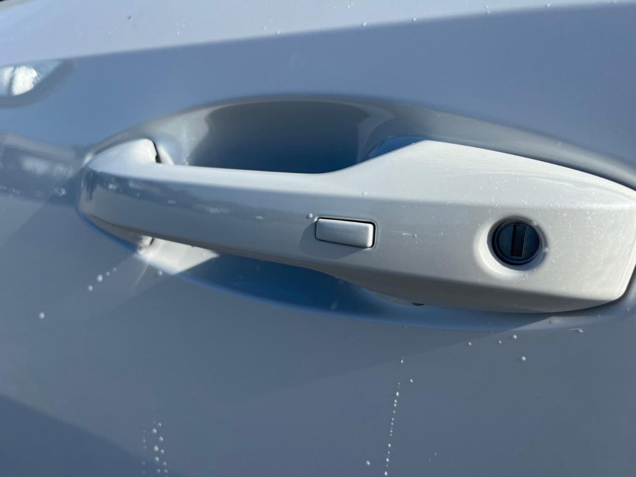 2026 Nissan Kicks SV AWD Photo