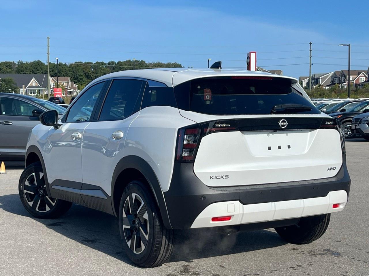 2026 Nissan Kicks SV AWD Photo