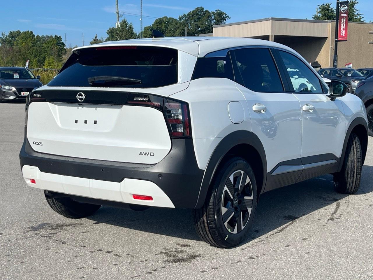 2026 Nissan Kicks SV AWD Photo