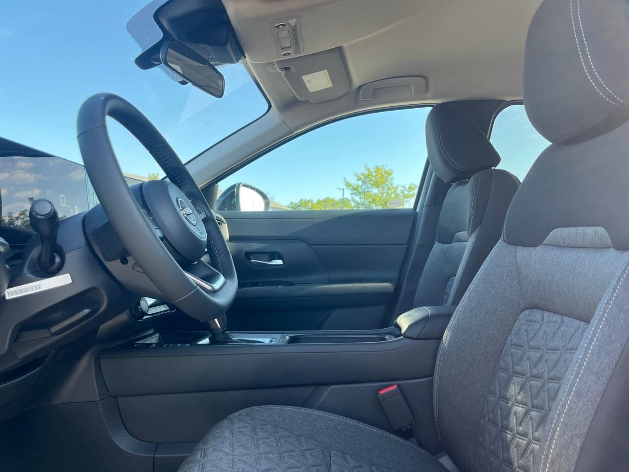 2026 Nissan Kicks SV AWD Photo