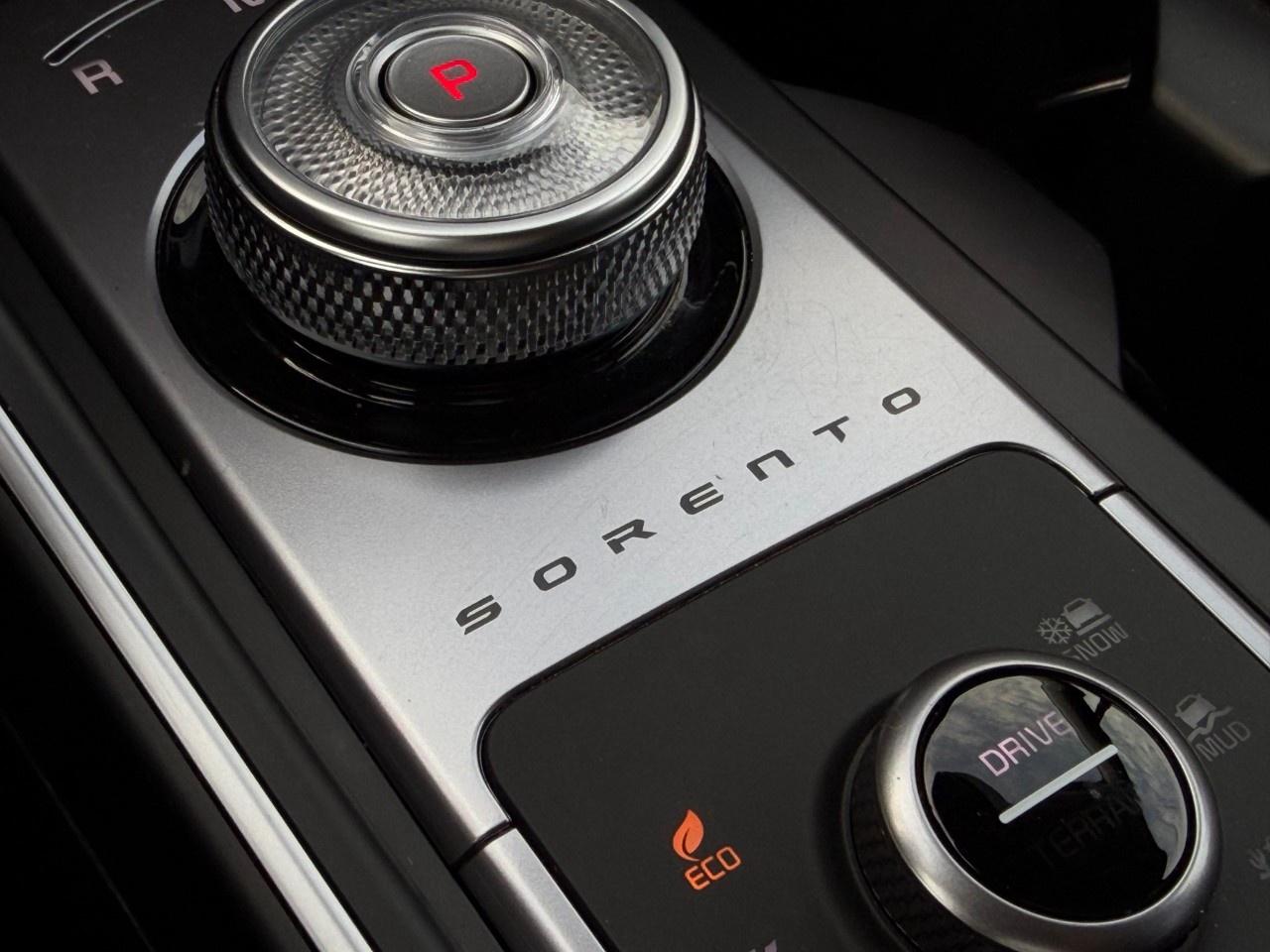 2026 Kia Sorento Plug-In Hybrid LX AWD Photo