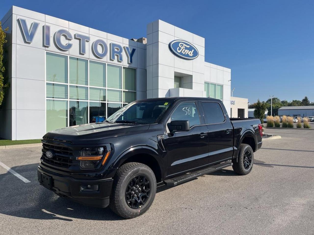 New 2025 Ford F-150 XLT for sale in Chatham, ON