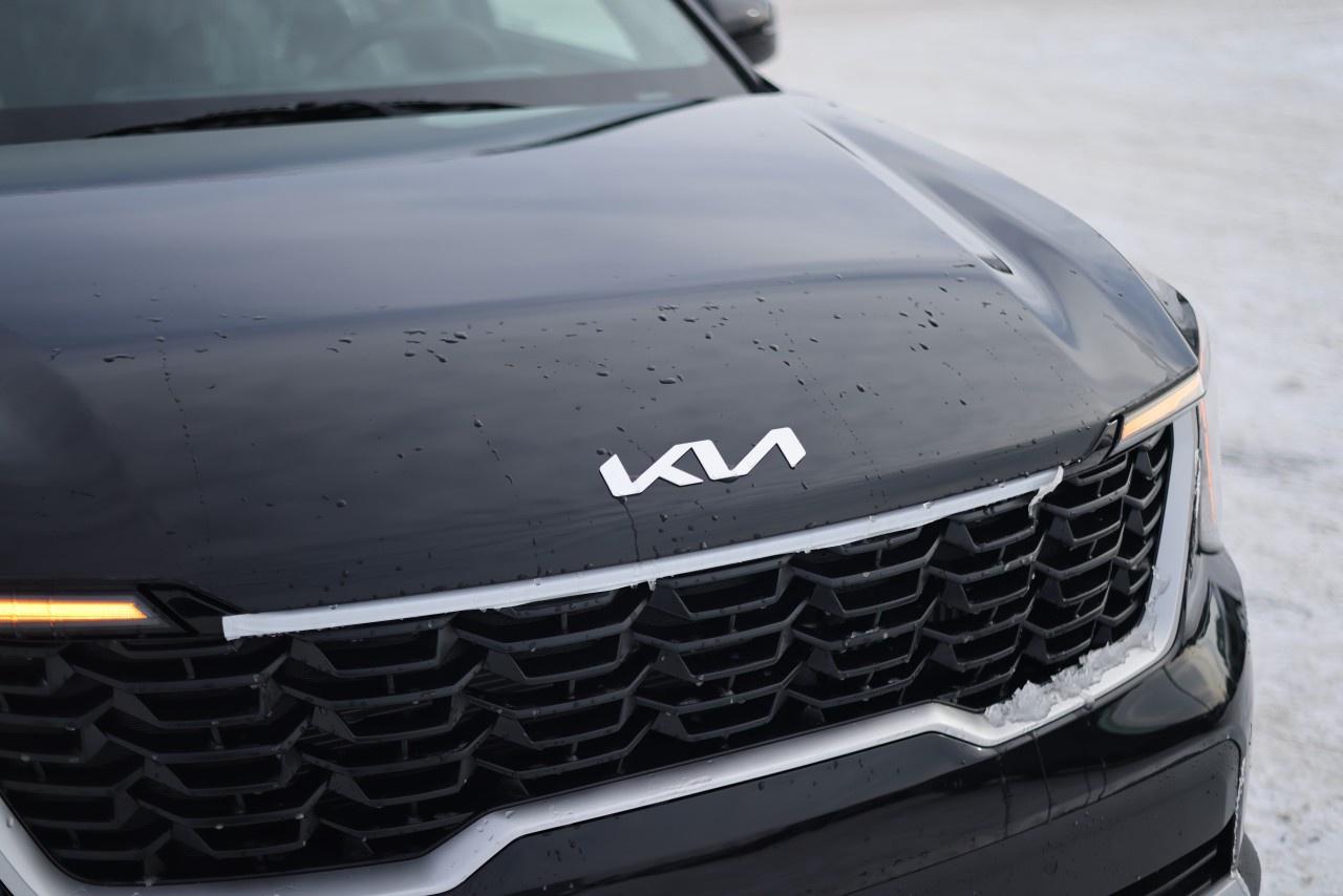 2026 Kia Sorento Plug-In Hybrid LX AWD Photo