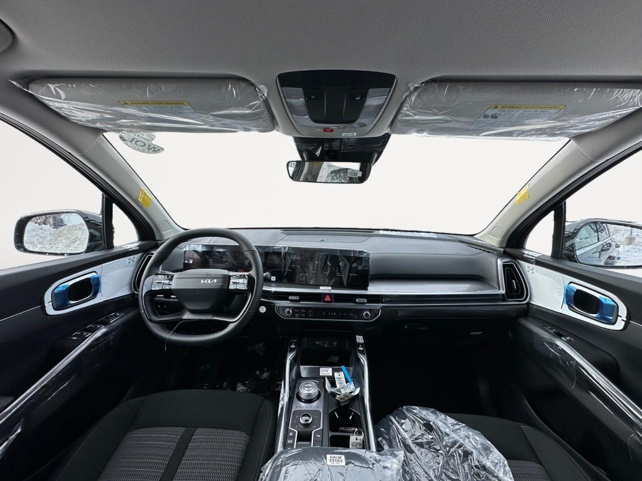 2026 Kia Sorento Plug-In Hybrid LX AWD Photo