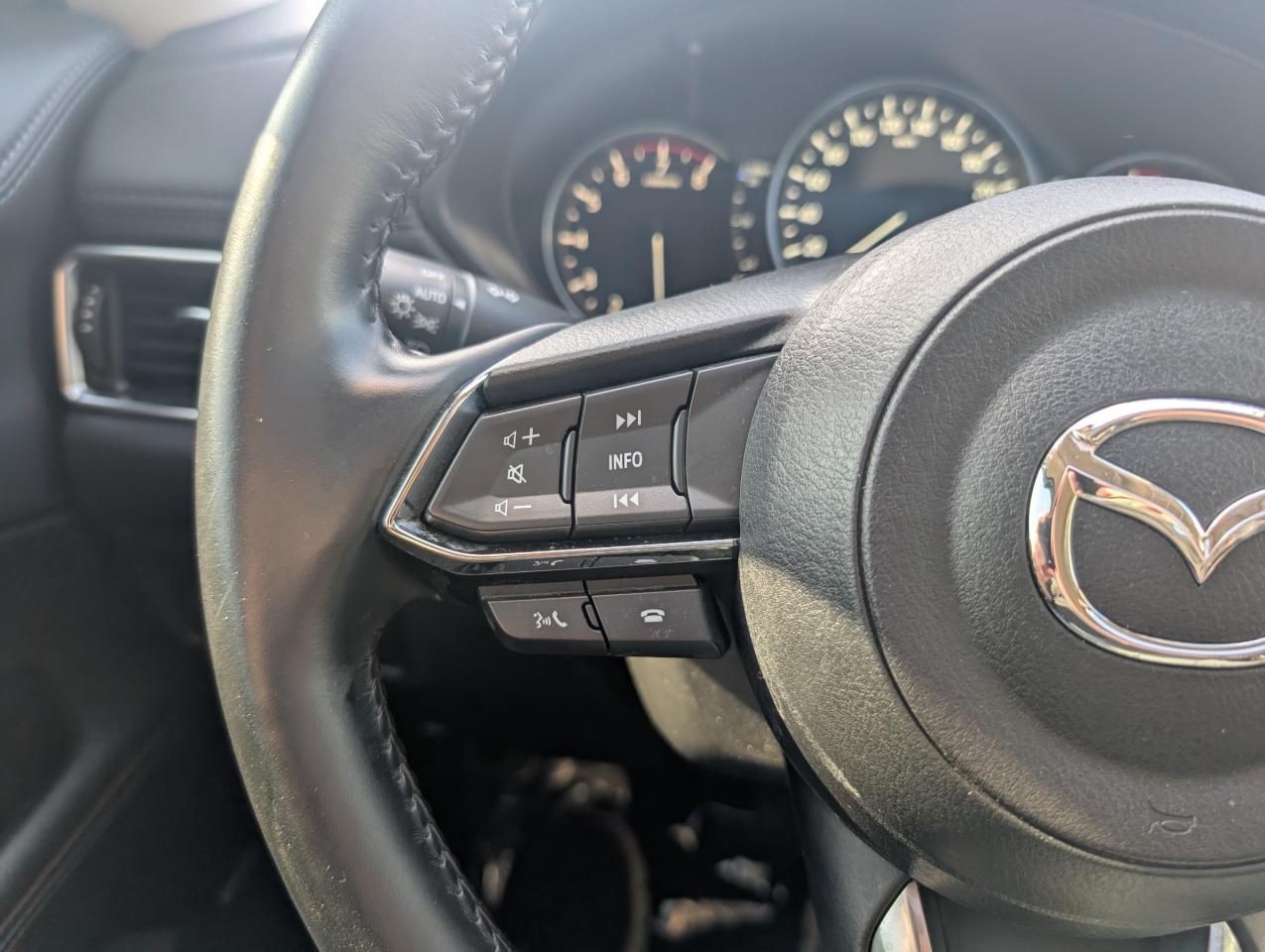 2022 Mazda CX-5 GT Photo