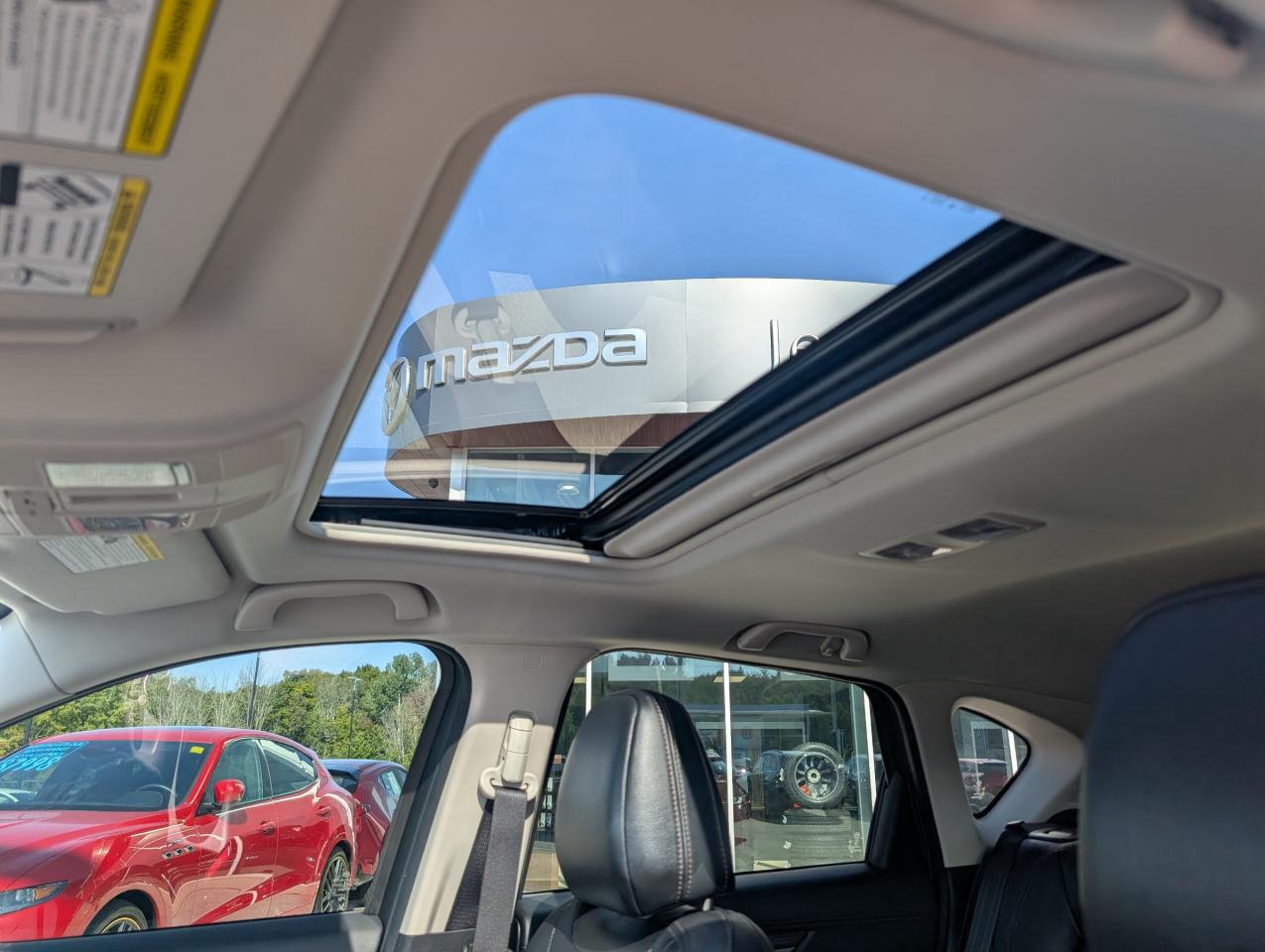 2022 Mazda CX-5 GT Photo