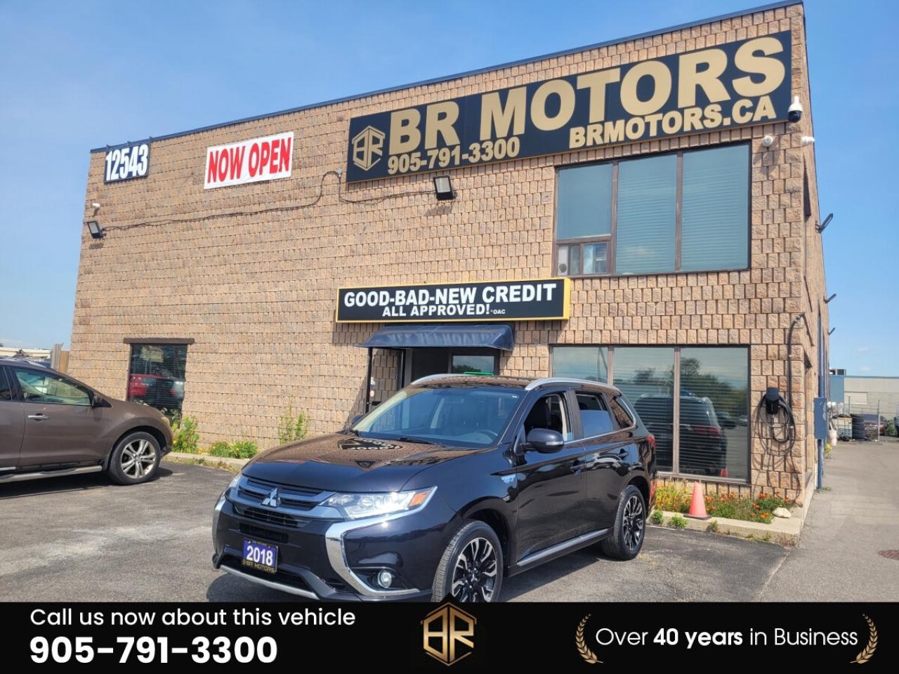 2018 Mitsubishi Outlander S | AWD | Plug In Hybrid | No reported Accidents Photo0