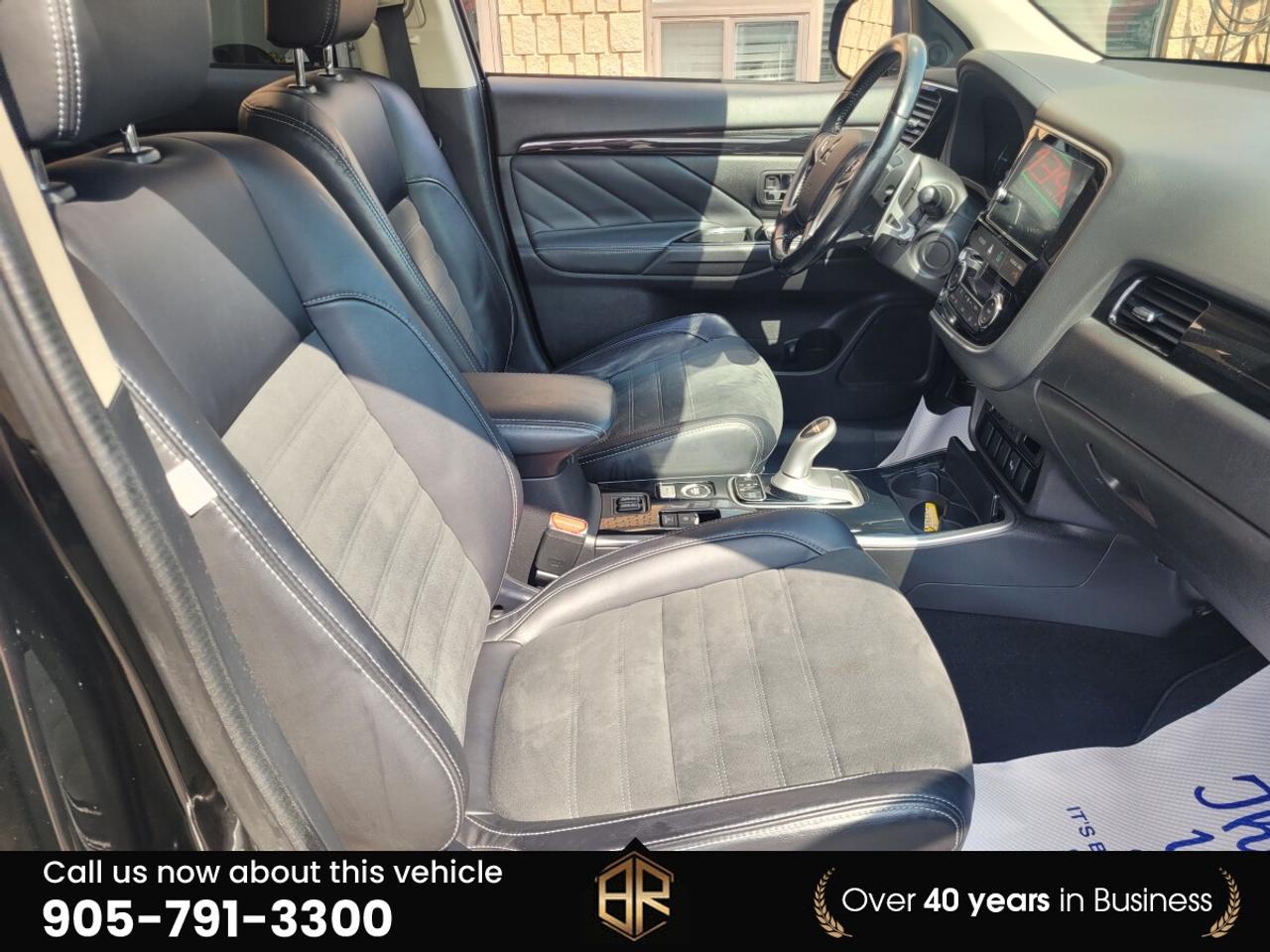 2018 Mitsubishi Outlander S | AWD | Plug In Hybrid | No Accidents Reported Photo