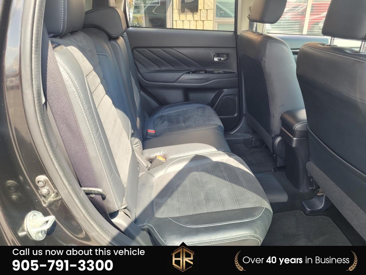 2018 Mitsubishi Outlander S | AWD | Plug In Hybrid | No Accidents Reported Photo