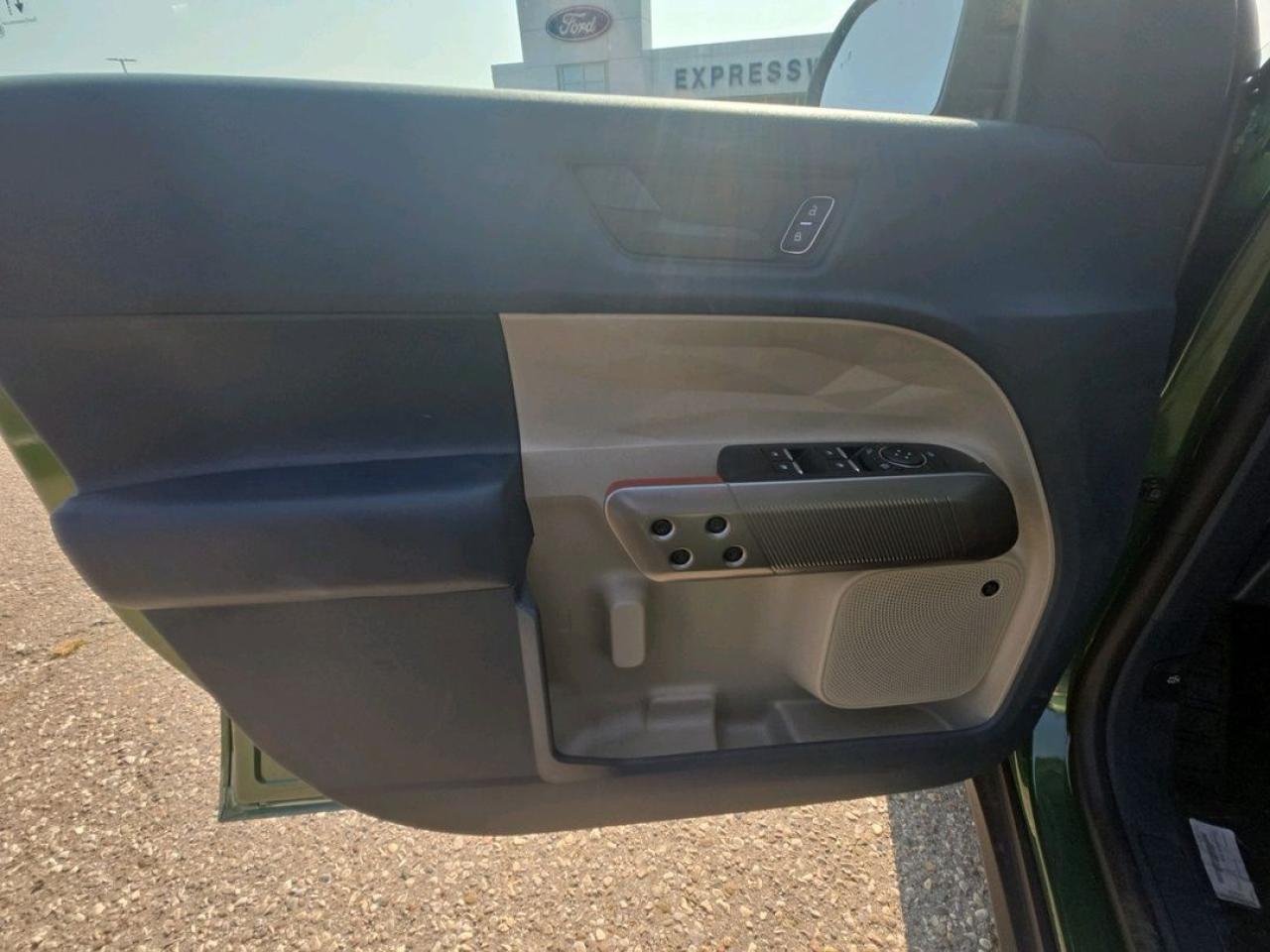 2025 Ford Maverick Lariat Photo5