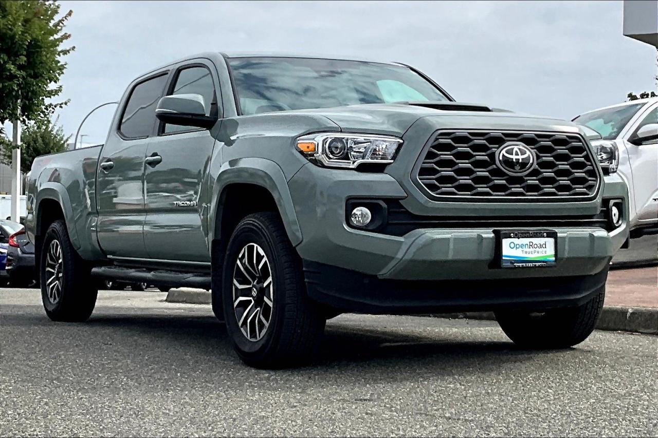 Used 2023 Toyota Tacoma 4X4 Double CAB 6A for sale in Abbotsford, BC