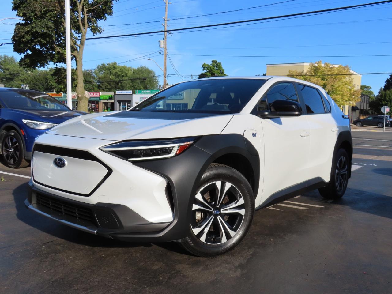 2023 Subaru Solterra Lane Assist - Blind Spot Monitor - Awd - Low Kms !! Photo