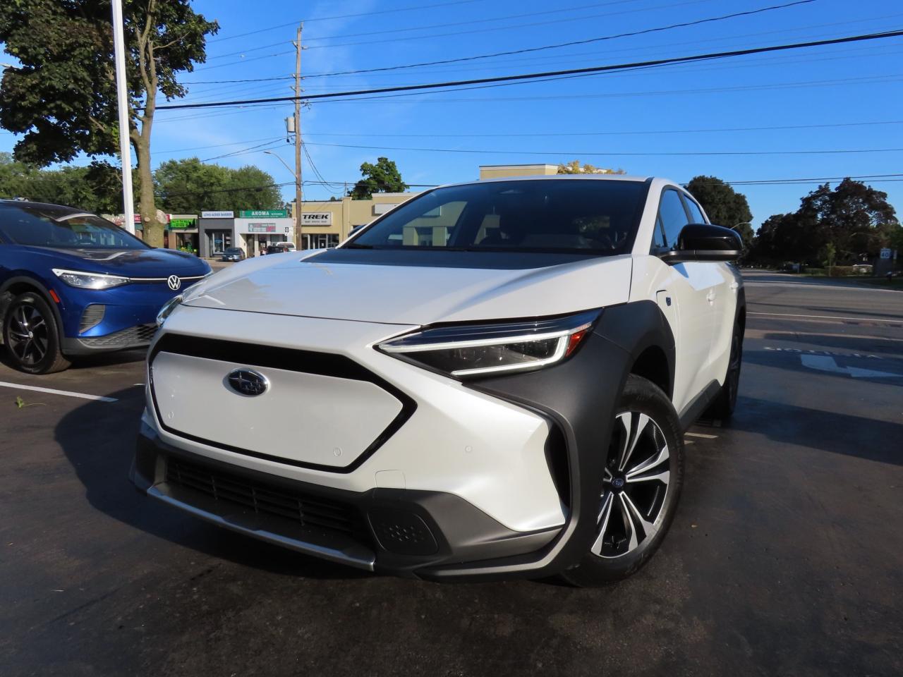 2023 Subaru Solterra Lane Assist - Blind Spot Monitor - Awd - Low Kms !! Photo