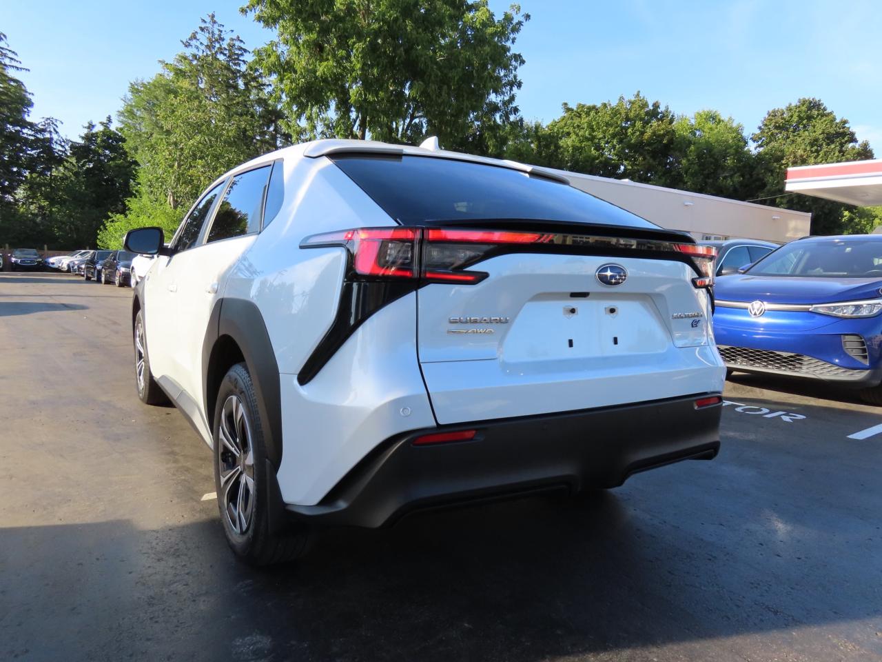 2023 Subaru Solterra Lane Assist - Blind Spot Monitor - Awd - Low Kms !! Photo