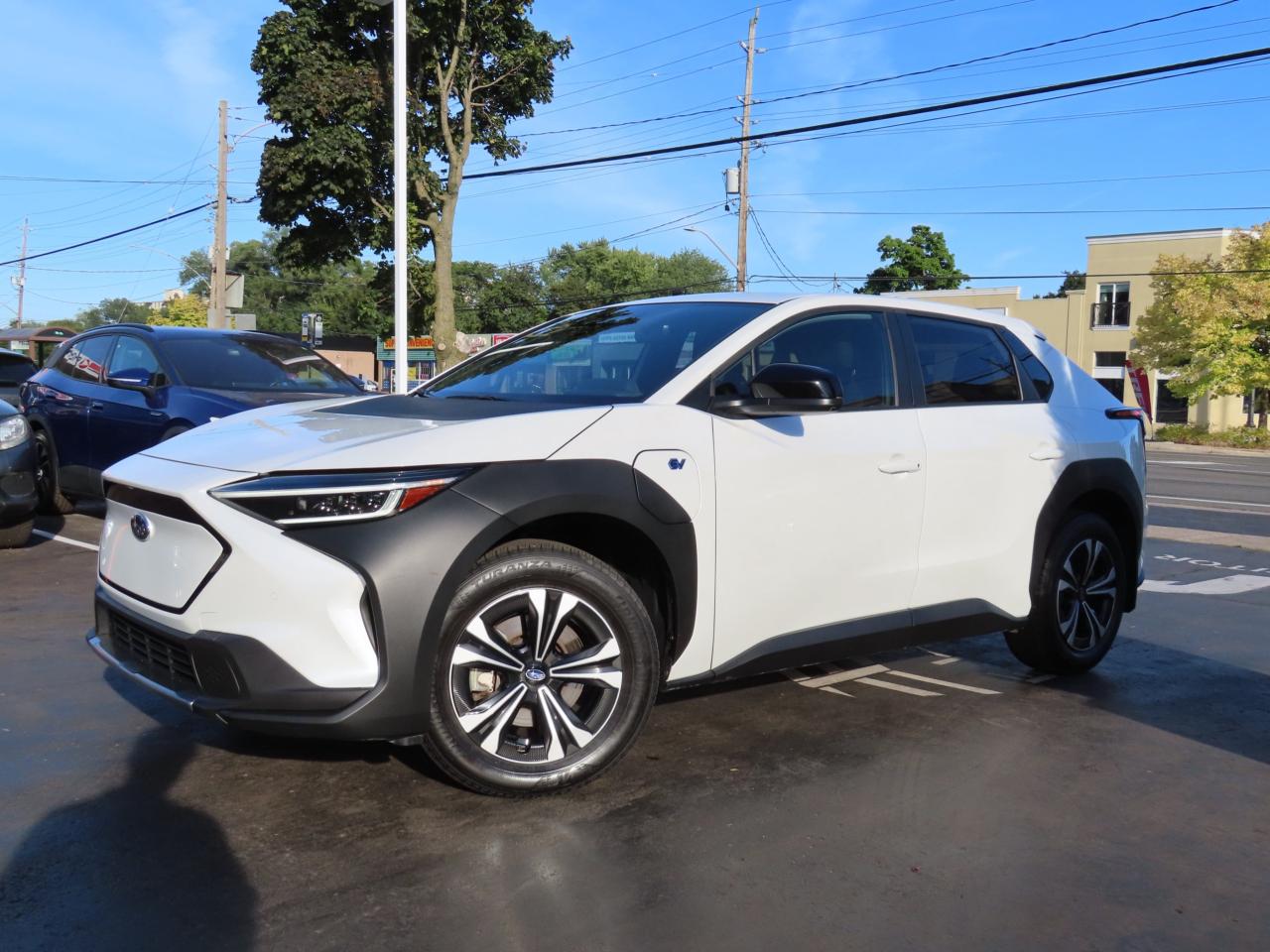 2023 Subaru Solterra Lane Assist - Blind Spot Monitor - Awd - Low Kms !! Photo