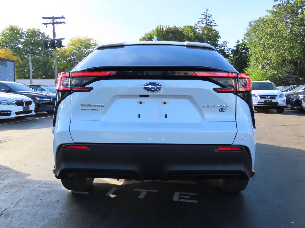 2023 Subaru Solterra Lane Assist - Blind Spot Monitor - Awd - Low Kms !! Photo