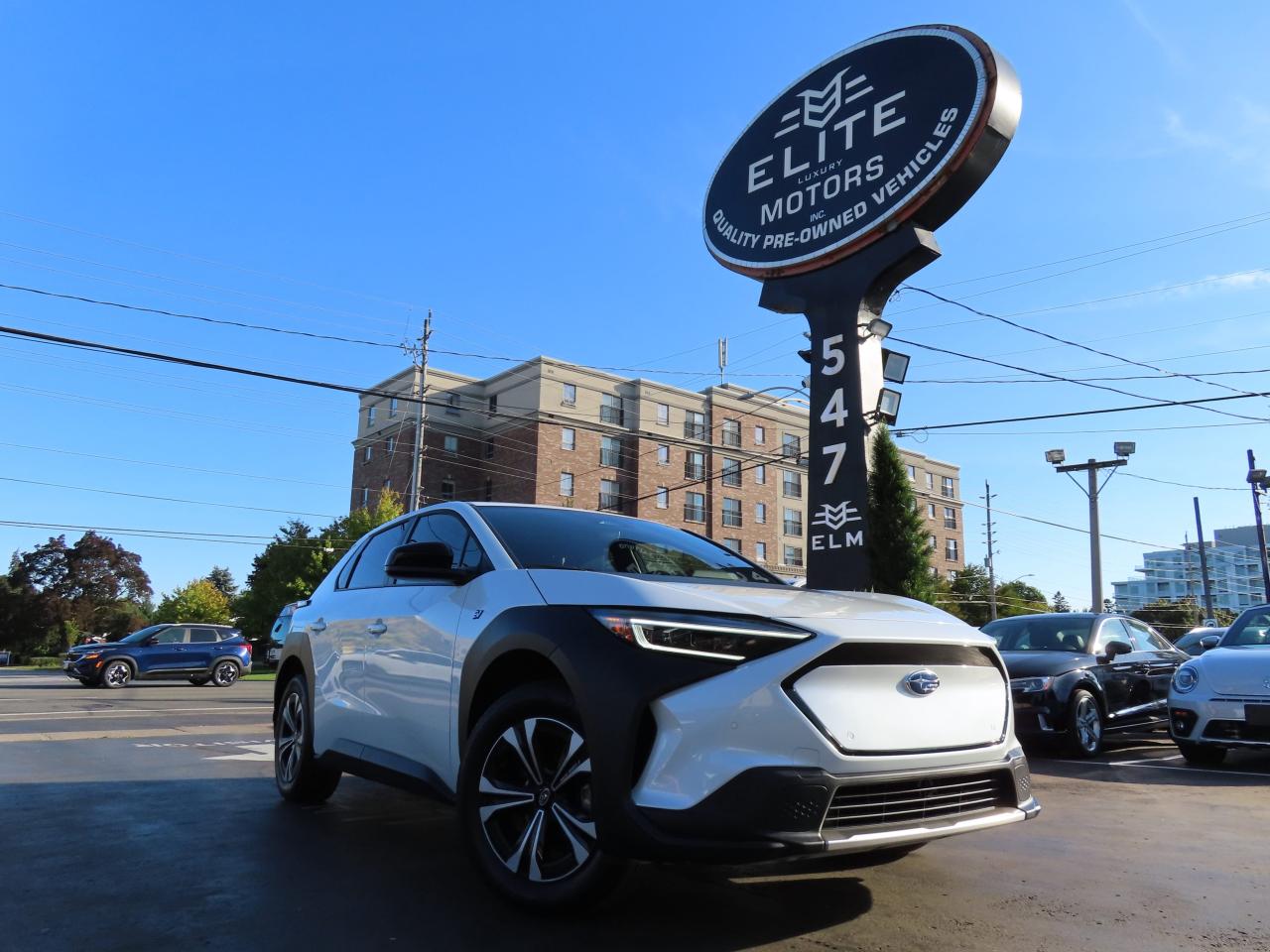 2023 Subaru Solterra Lane Assist - Blind Spot Monitor - Awd - Low Kms !! Photo