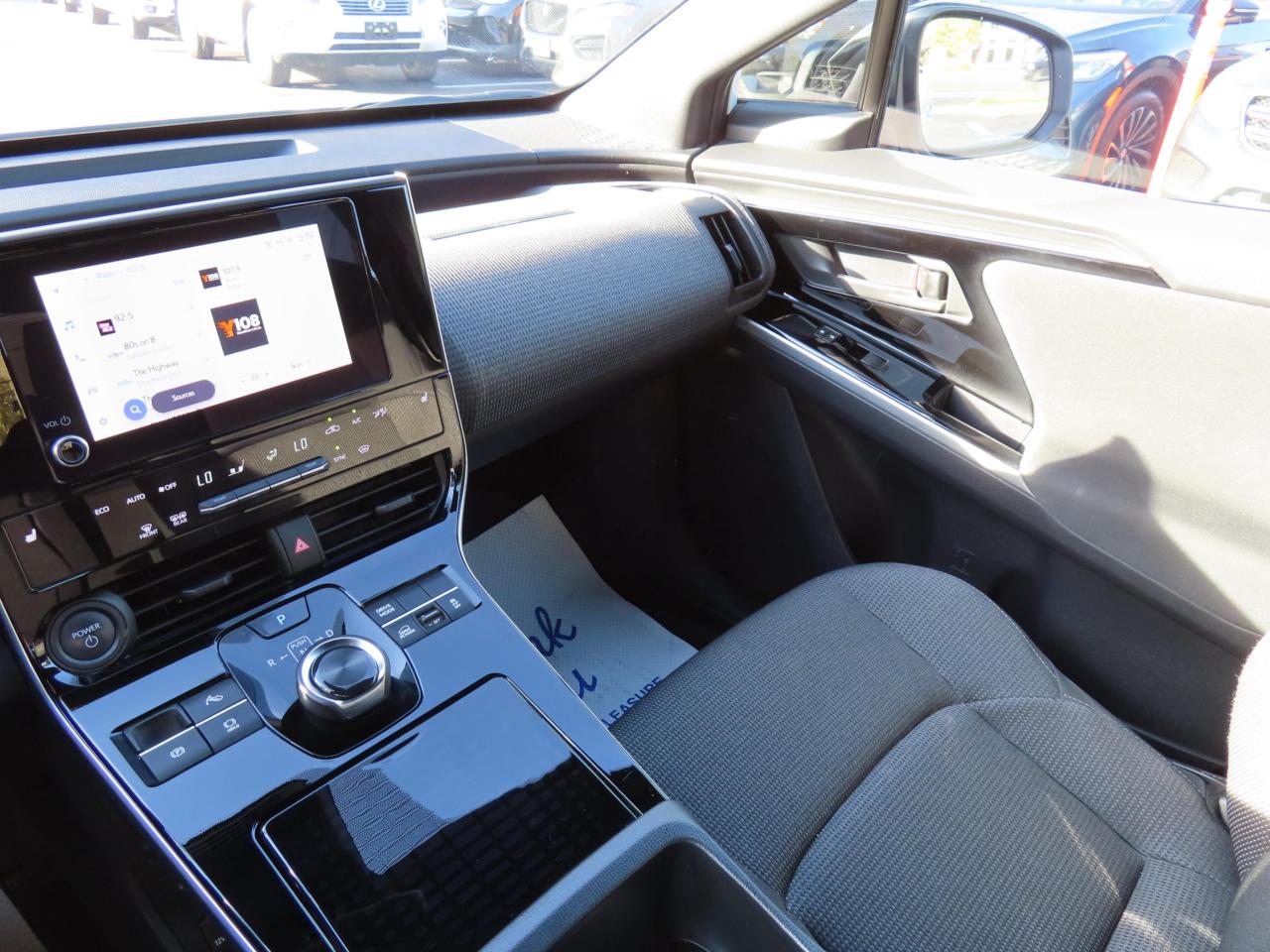 2023 Subaru Solterra Lane Assist - Blind Spot Monitor - Awd - Low Kms !! Photo