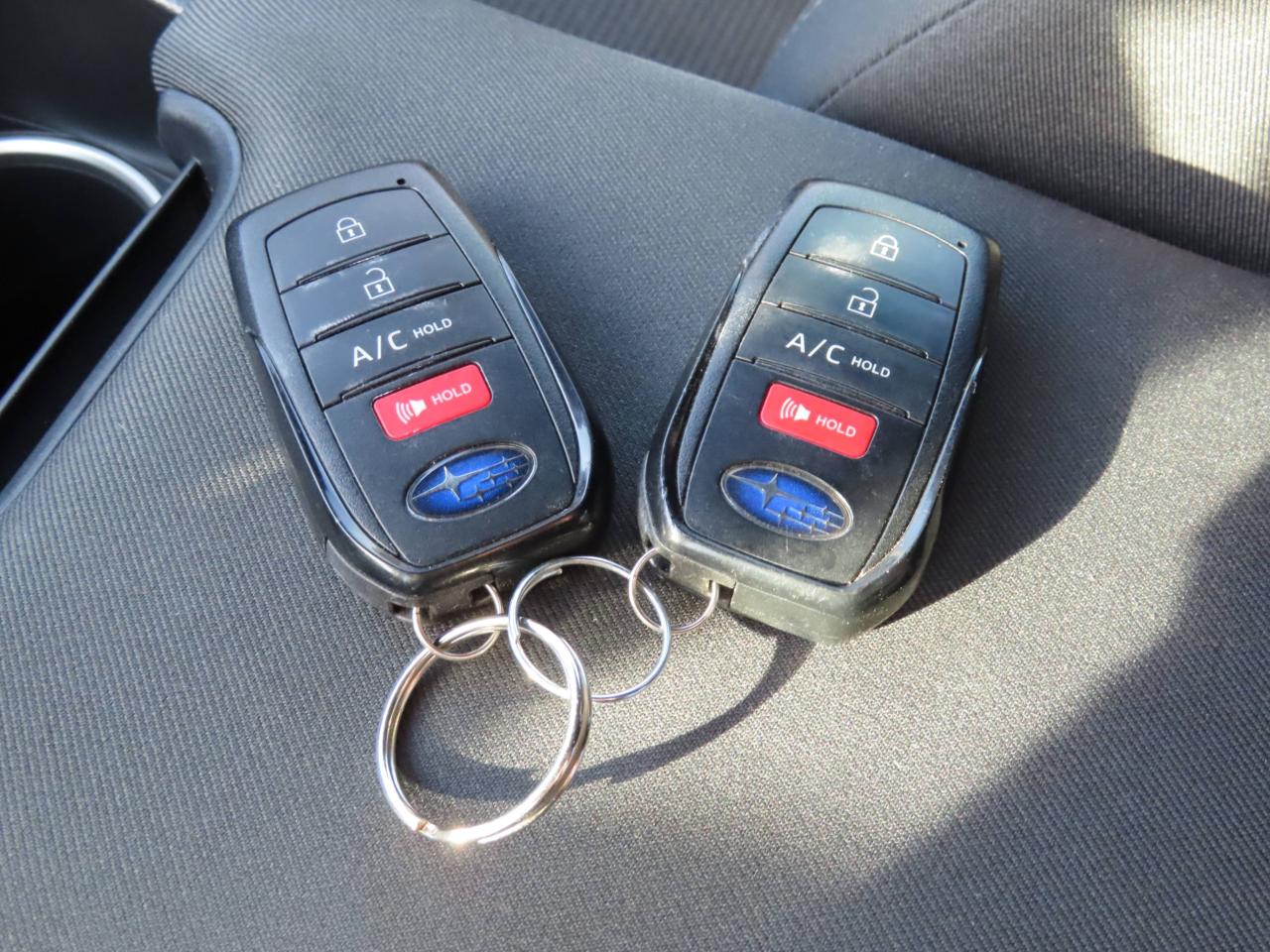 2023 Subaru Solterra Lane Assist - Blind Spot Monitor - Awd - Low Kms !! Photo