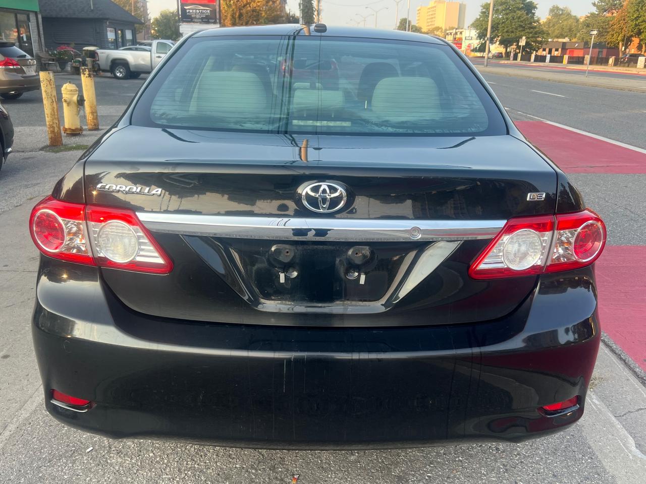 2011 Toyota Corolla LE-EXTRA CLEAN-LOW KMS -HEATED SEATS - Photo #6