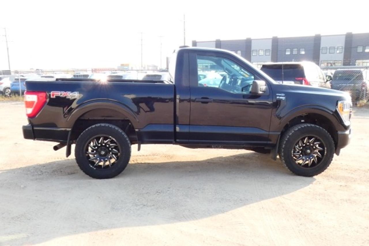 2022 Ford F-150 XL reg cab. ecoboost w/cloth seats, BUC - Photo #5