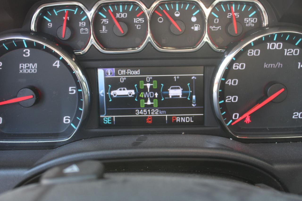 2017 GMC Sierra 1500 4WD DOUBLE CAB 143.5" SLE Photo