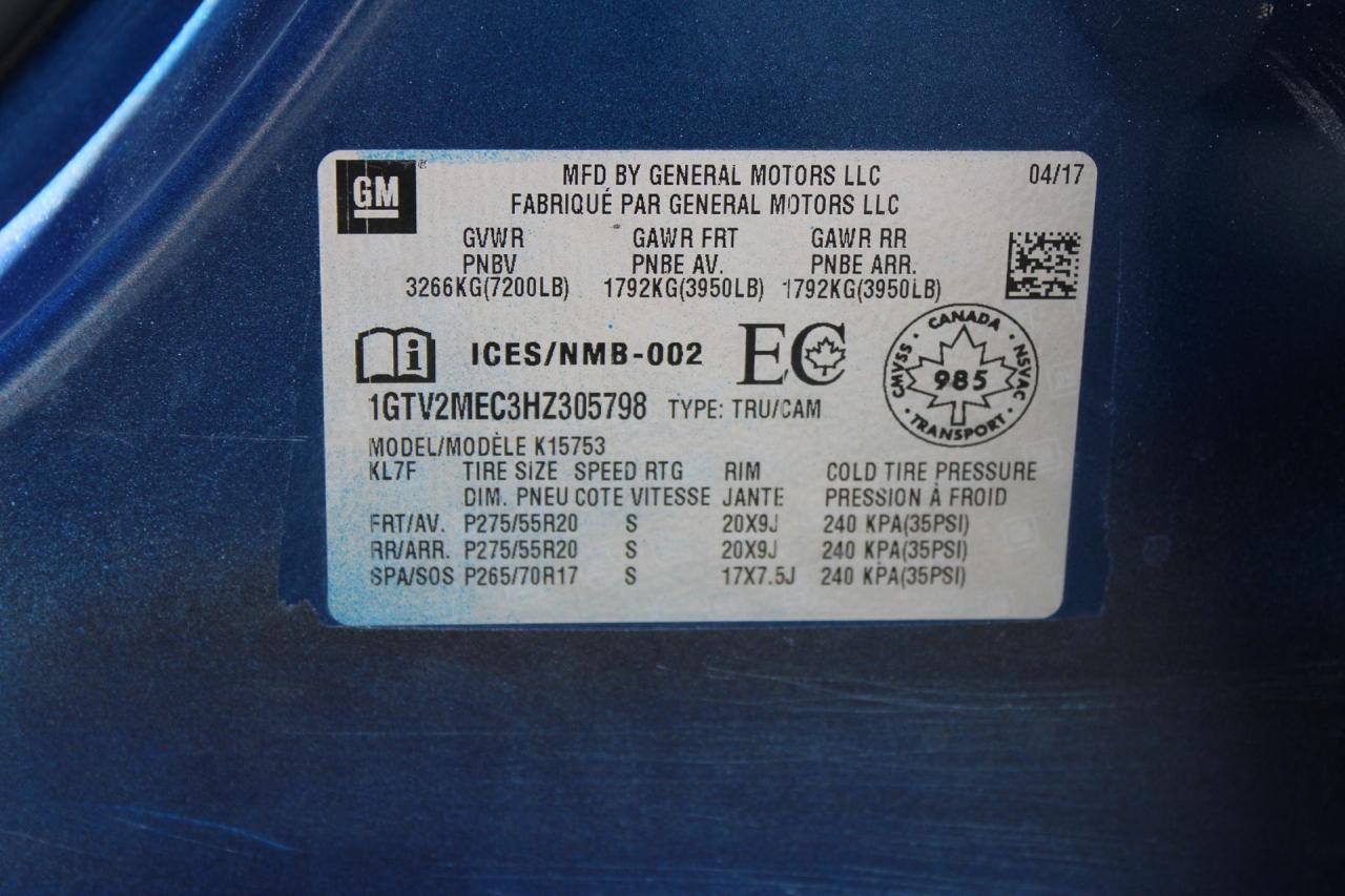 2017 GMC Sierra 1500 4WD DOUBLE CAB 143.5" SLE Photo